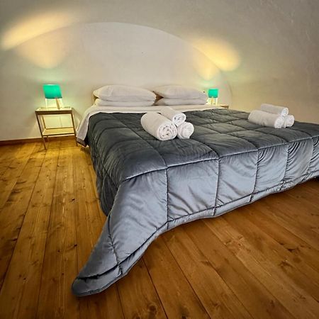B&B Dormi Bene Bisceglie Bagian luar foto
